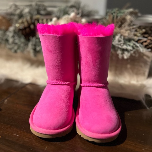 UGG Other - Hi!  I am selling NEW never worn Toddler Girls size 9 UGGS!